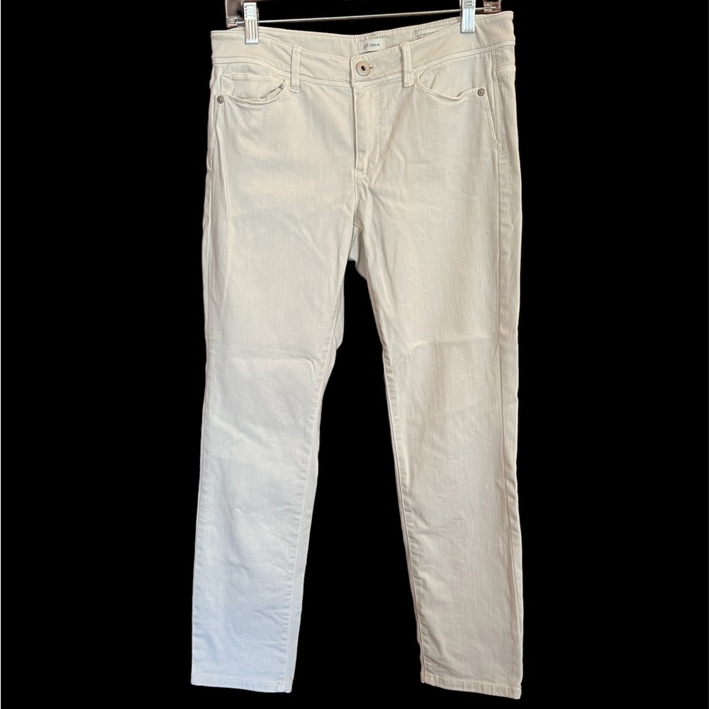 JJill jeans in a soft stone color size 6